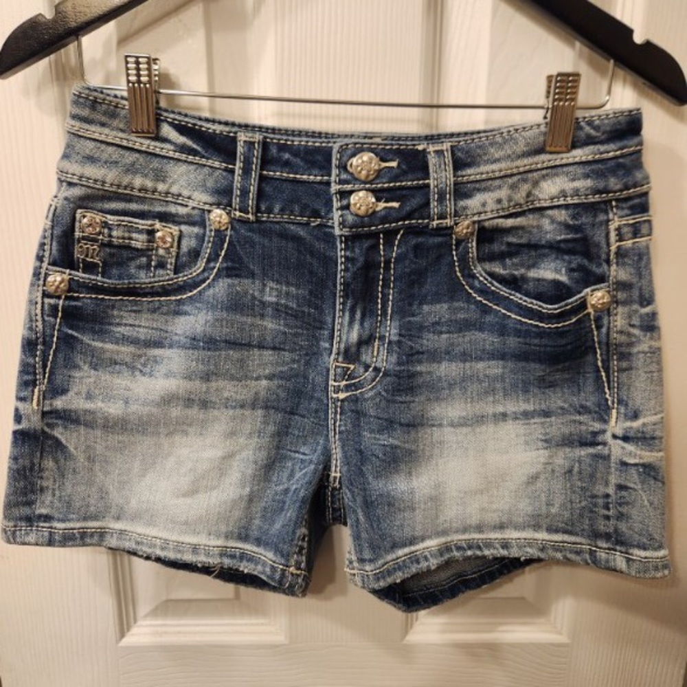 Miss me Los Angeles curvy short women size 27.